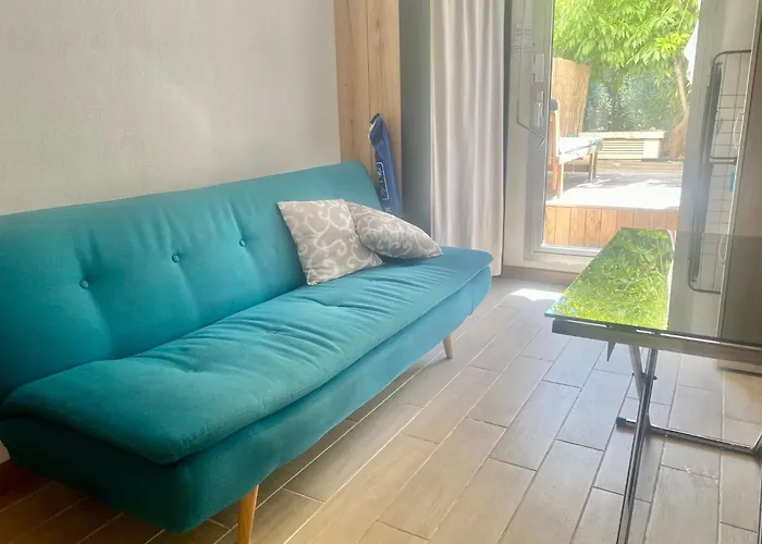 Cosy, Terrasse, Parking A Carnoles アパート マントン