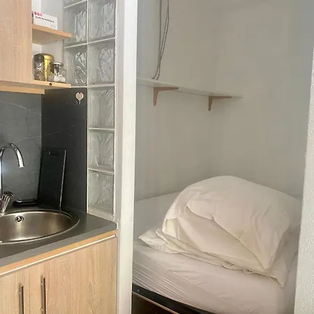 Apartament Cosy, Terrasse, Parking A Carnoles